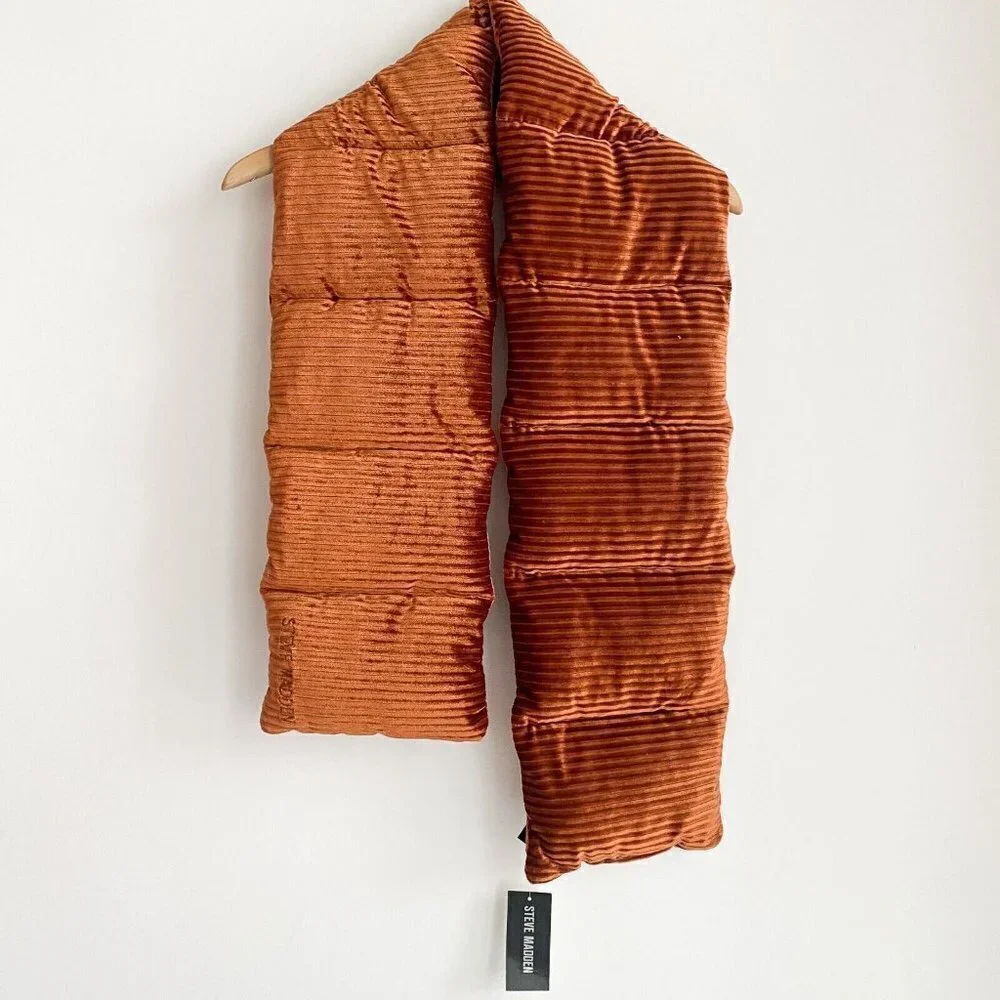 NWT Steve Madden Quilted Puffuer Scarf Burnt Orange